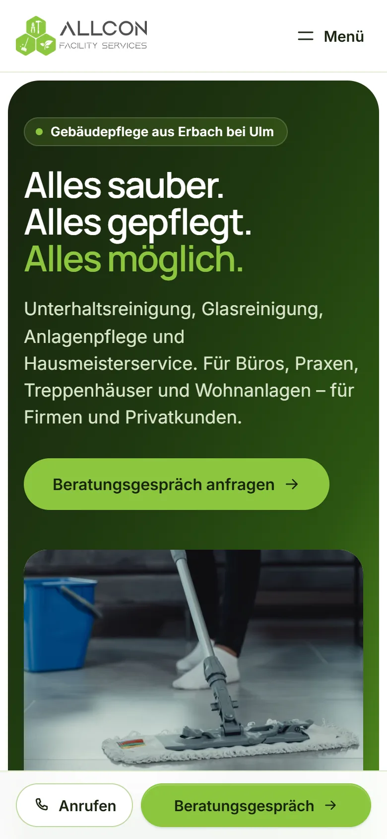 Startseite auf dem Smartphone, mit fester Leiste „Anrufen“ und „Beratungsgespräch“ am unteren Rand.